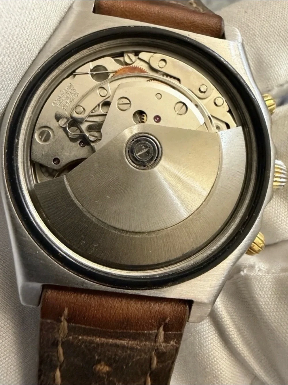 Vintage Breitling Chronomat B13047 18k Gold Steel White Dial Automatic Watch